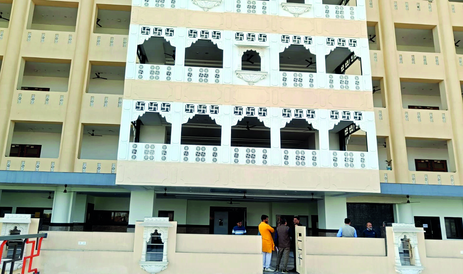 Rebuilt RSS office has three 13-storey towers, fuses modern tech with ancient architecture Rebuilt RSS office has three 13-storey towers, fuses modern tech with ancient architecture