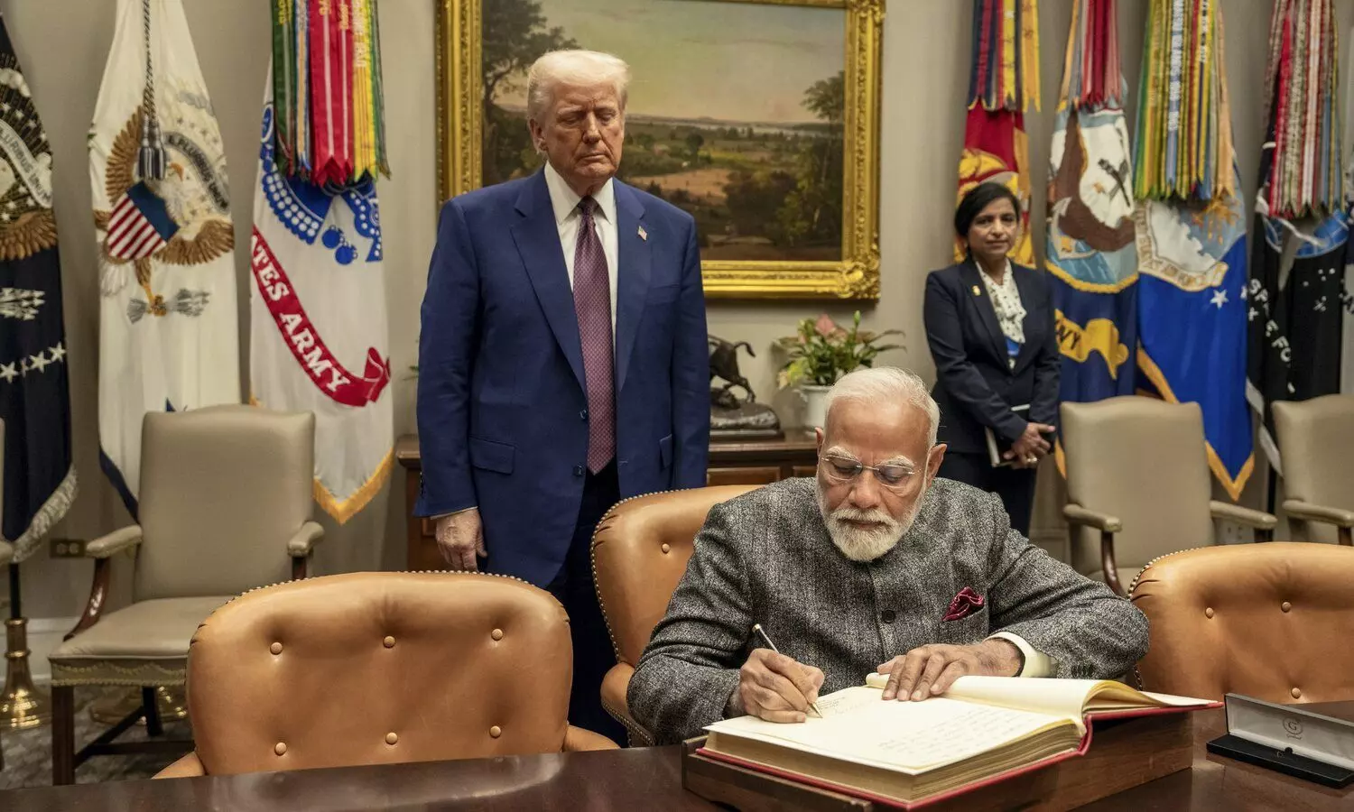 India, US set USD 500 bn trade target; announce plans to negotiate mega trade pact India, US set USD 500 bn trade target; announce plans to negotiate mega trade pact