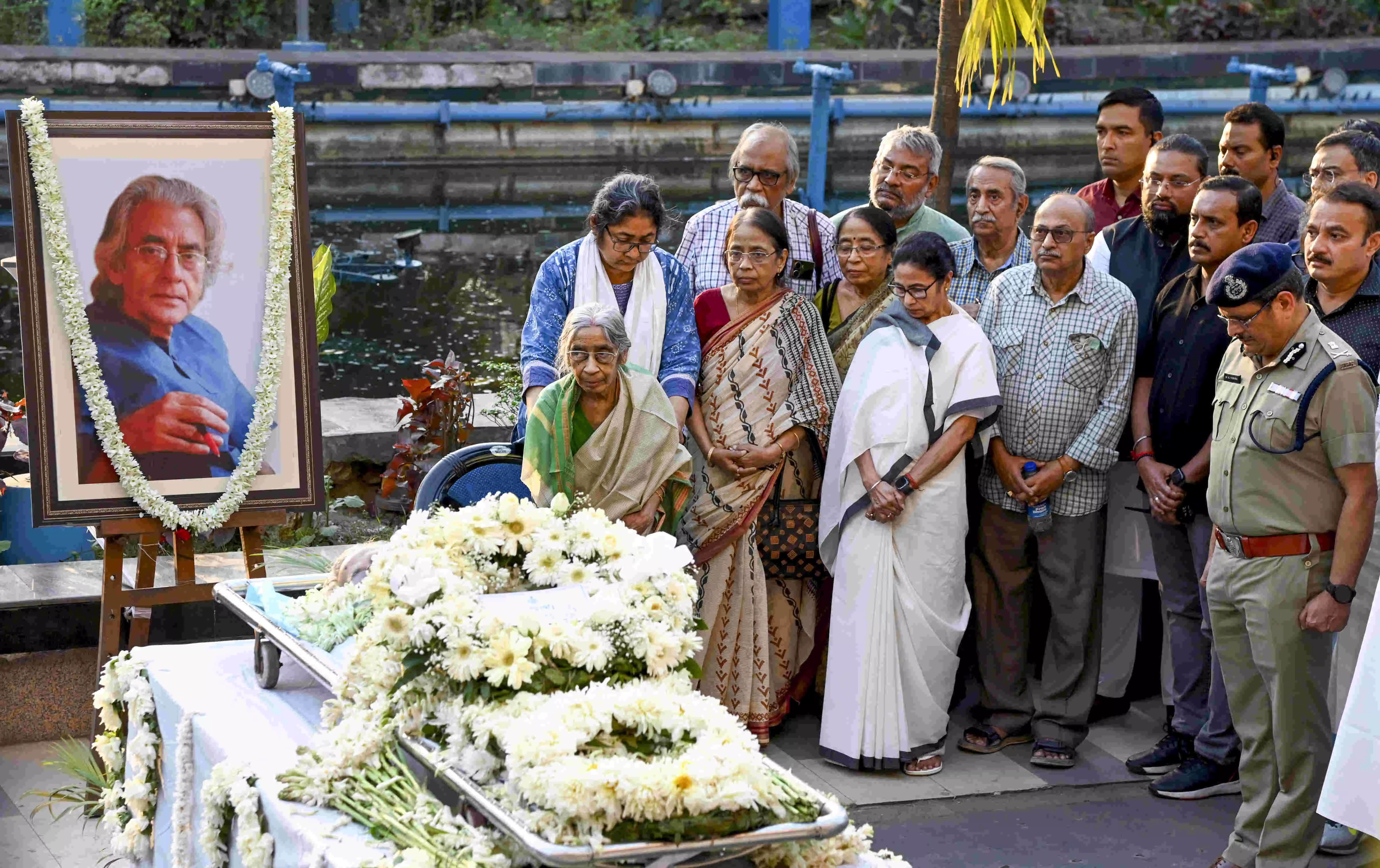 Famous Bengali singer Pratul Mukhopadhyay dies at 82 Famous Bengali singer Pratul Mukhopadhyay dies at 82