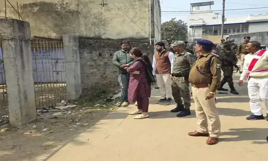 Clash breaks out over religious procession in Bihar, internet services suspended in Jamui Clash breaks out over religious procession in Bihar, internet services suspended in Jamui