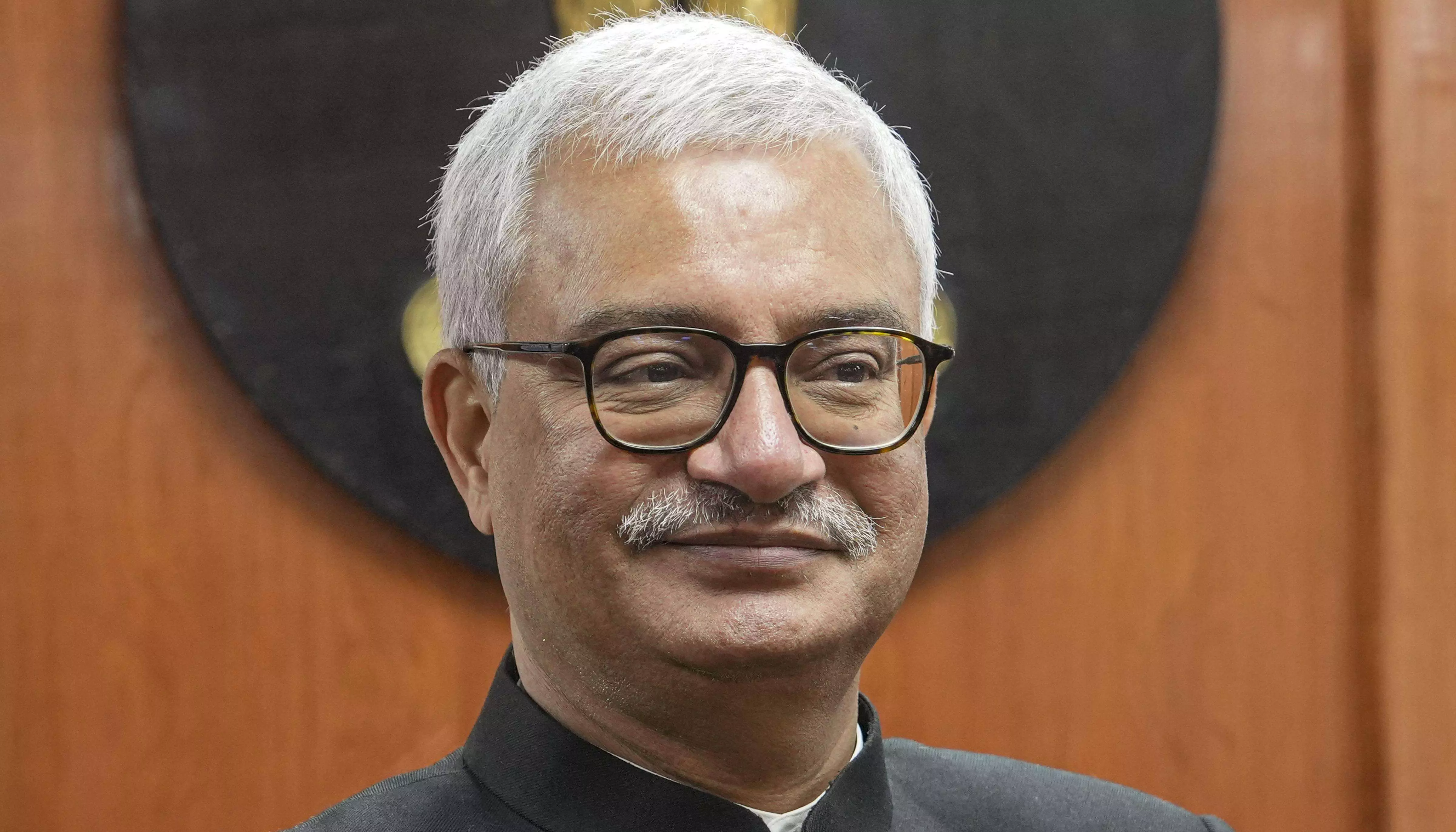 Mechanical engineer from IIT-Roorkee and former Haryana CS, Vivek Joshi now election commissioner Mechanical engineer from IIT-Roorkee and former Haryana CS, Vivek Joshi now election commissioner
