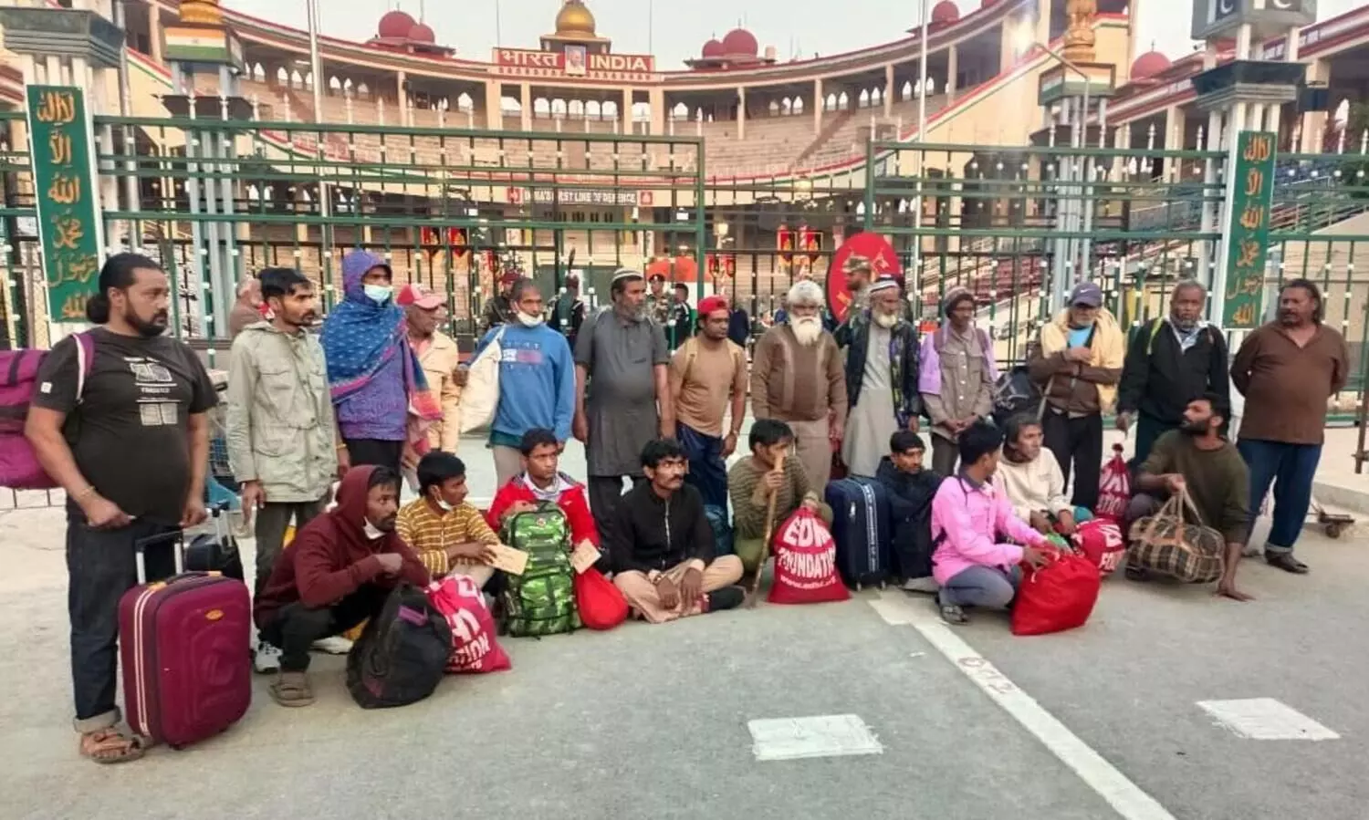 22 Indian fishermen released from Pak jail reach Gujarat