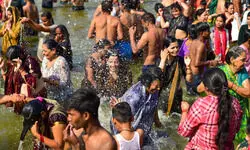 Railways to run more than 350 trains from Prayagraj on Maha Shivaratri: Ministry