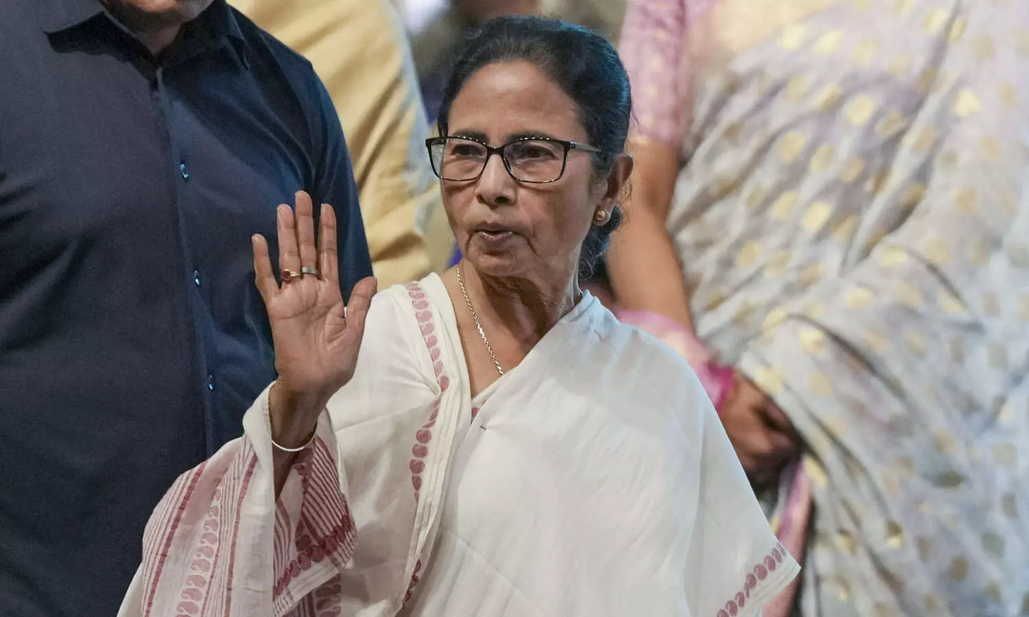 Mamata warns of indefinite dharna before EC office over fake voter allegations against BJP