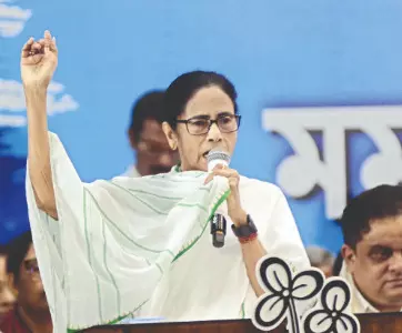 Mamata directs voter list scrutiny in Bhawanipore Constituency Mamata directs voter list scrutiny in Bhawanipore Constituency