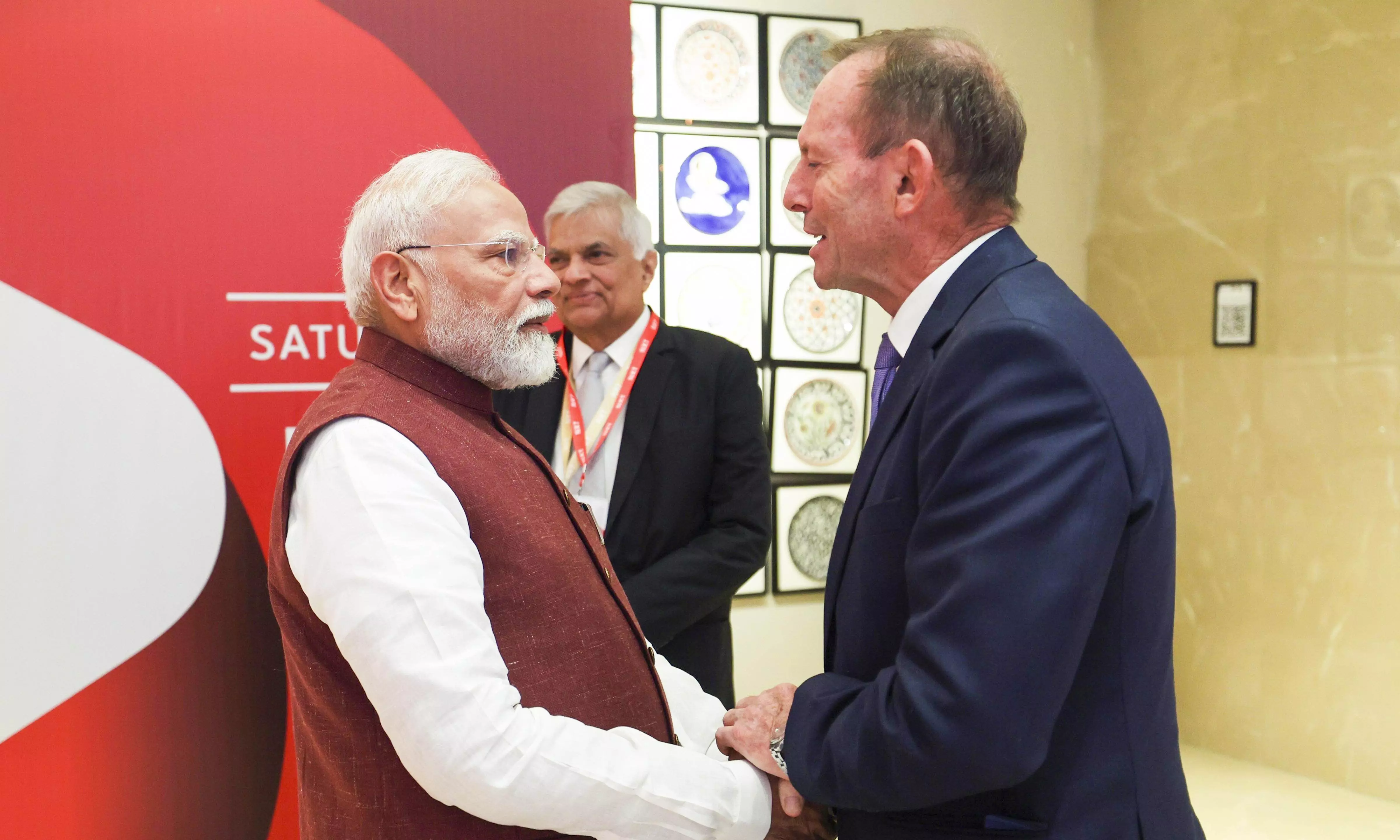 PM Modi meets former Australian PM Tony Abbott, calls him Indias friend PM Modi meets former Australian PM Tony Abbott, calls him Indias friend