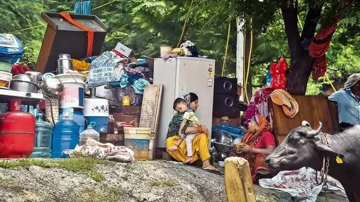 Nowhere to go, say Usmanpur residents served eviction notices for Yamuna beautification project Nowhere to go, say Usmanpur residents served eviction notices for Yamuna beautification project