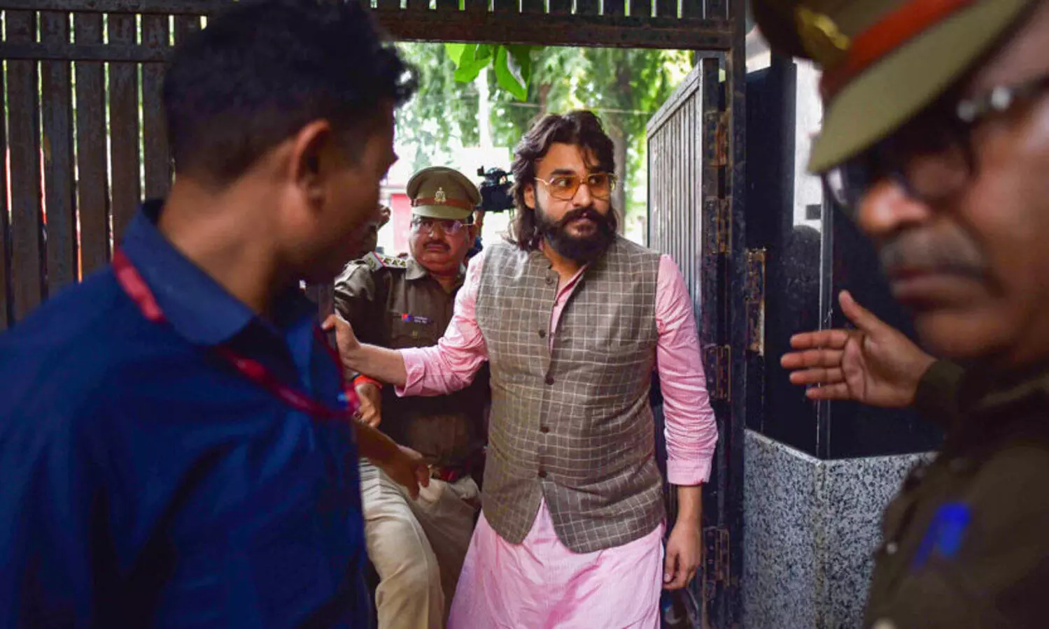 SC grants interim bail to UP MLA Abbas Ansari in gangster Act case