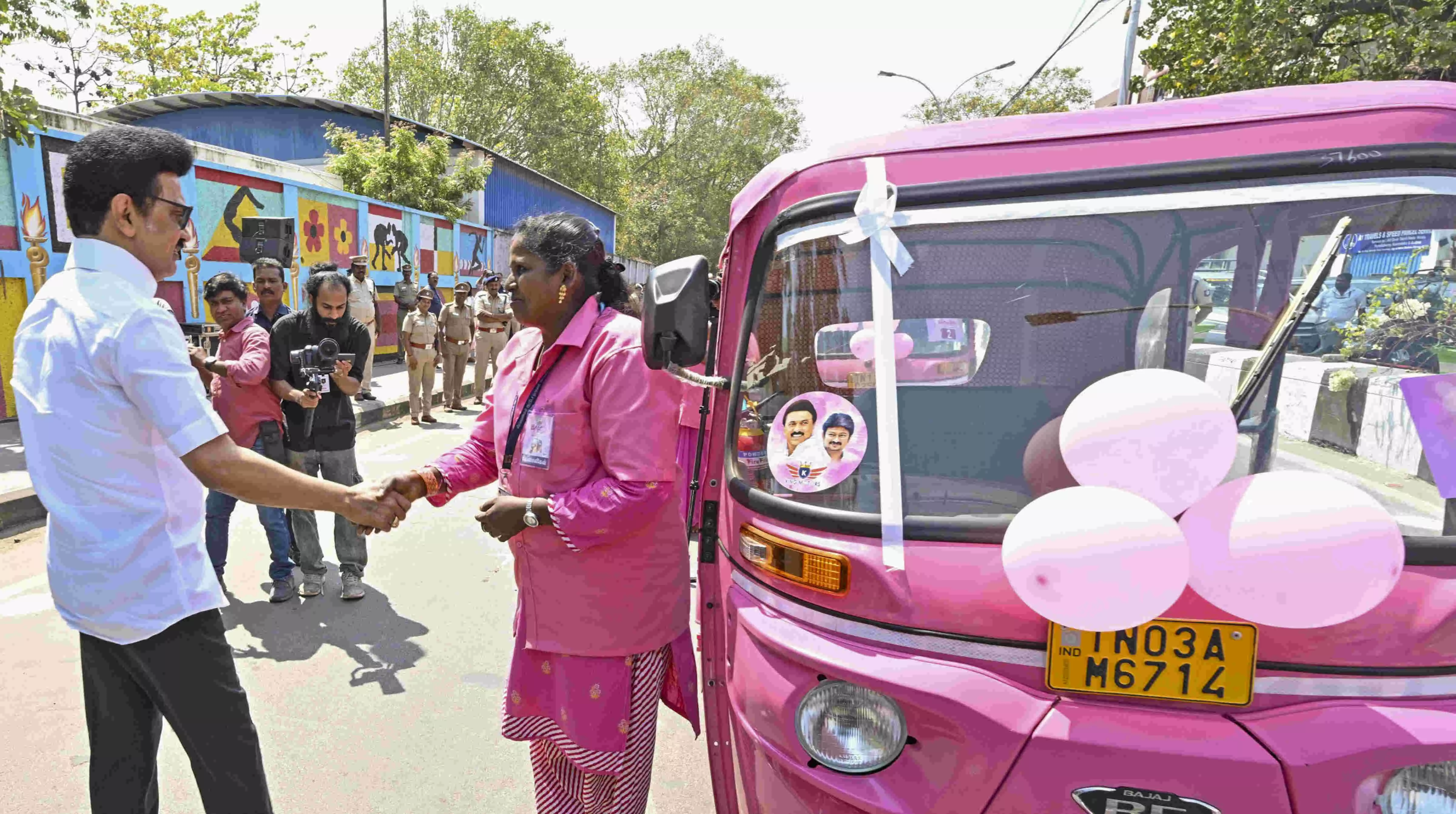 TN CM launches 100 pink autos, announces hostels for working women TN CM launches 100 pink autos, announces hostels for working women