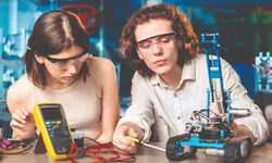 Closing the skills gap with industry-academia partnerships Closing the skills gap with industry-academia partnerships