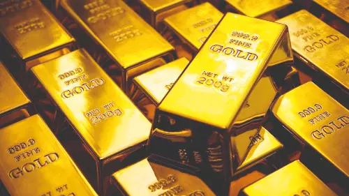 Gold reclaims all-time high level of `89,450/10gm Gold reclaims all-time high level of `89,450/10gm