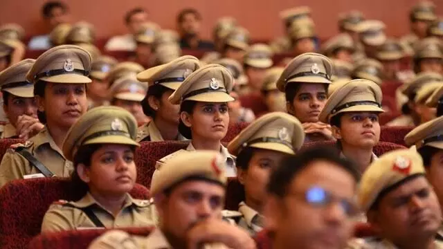Delhi Police launches Shishtachar anti-eve-teasing squad to ensure womens safety Delhi Police launches Shishtachar anti-eve-teasing squad to ensure womens safety