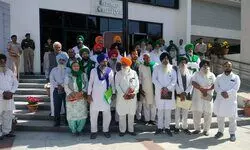 Fresh round of talks between farmer leaders, Centre underway in Chandigarh Fresh round of talks between farmer leaders, Centre underway in Chandigarh