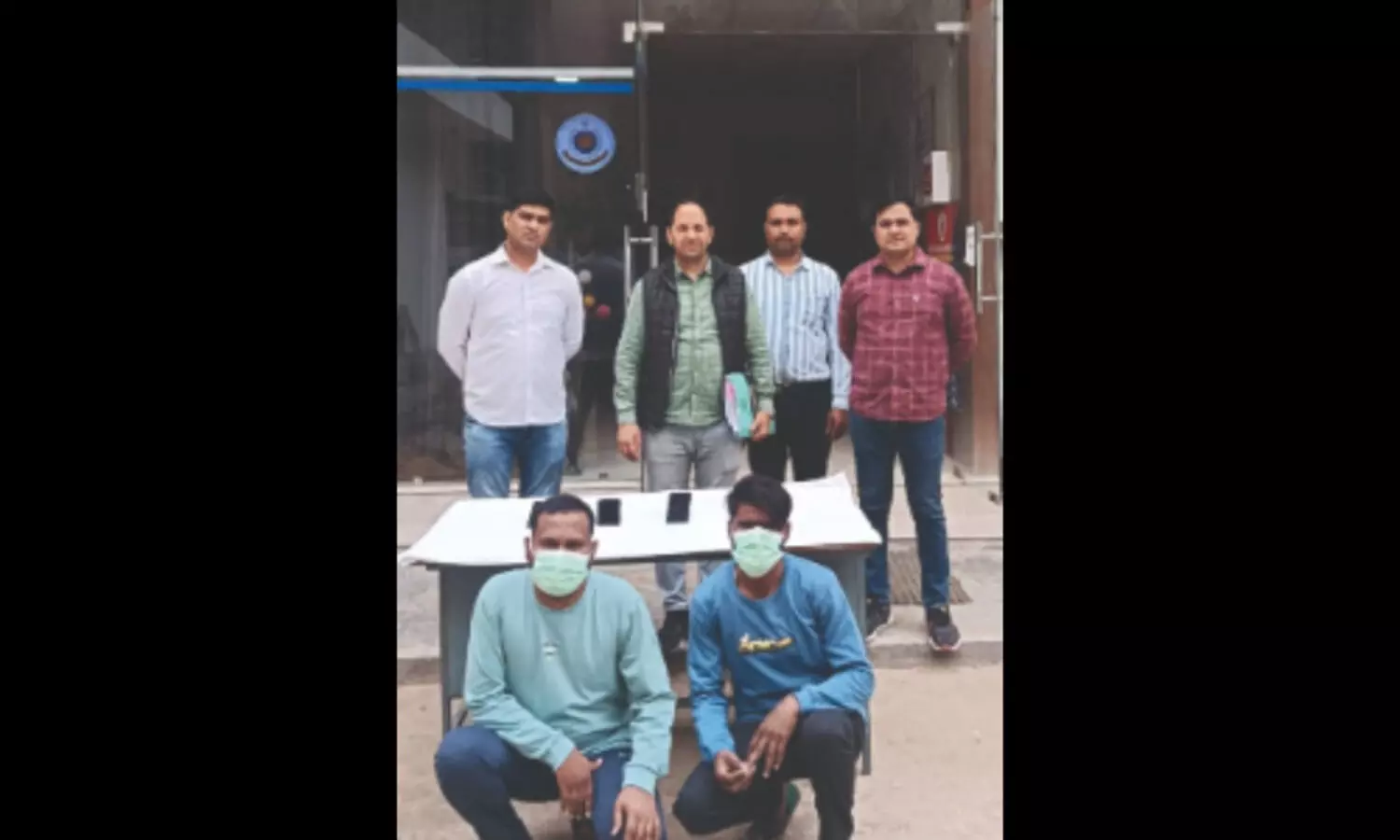 Cyber fraud gang nabbed for stealing ₹40 lakh from ex-DRDO scientist via fake app