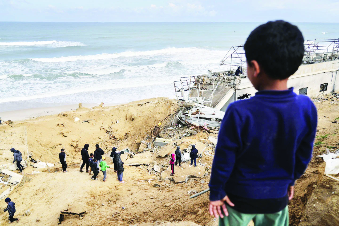 Israel strikes Lebanon in retaliation to rockets fired at Israeli targets