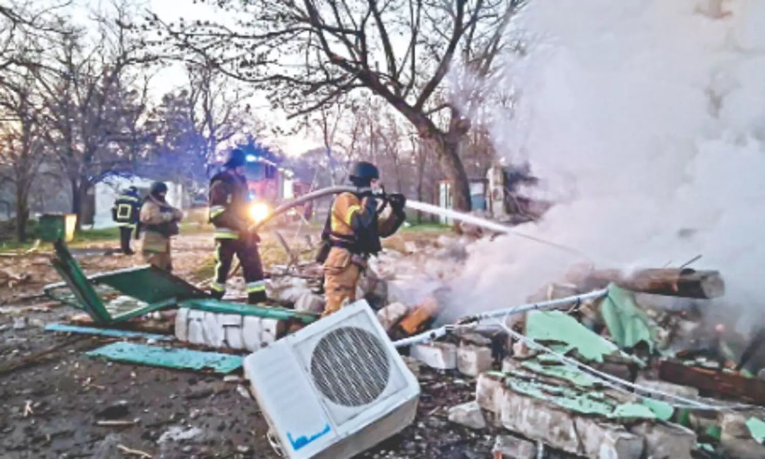 US aims for Ukraine truce agreement by April 20 despite ongoing Russian strikes