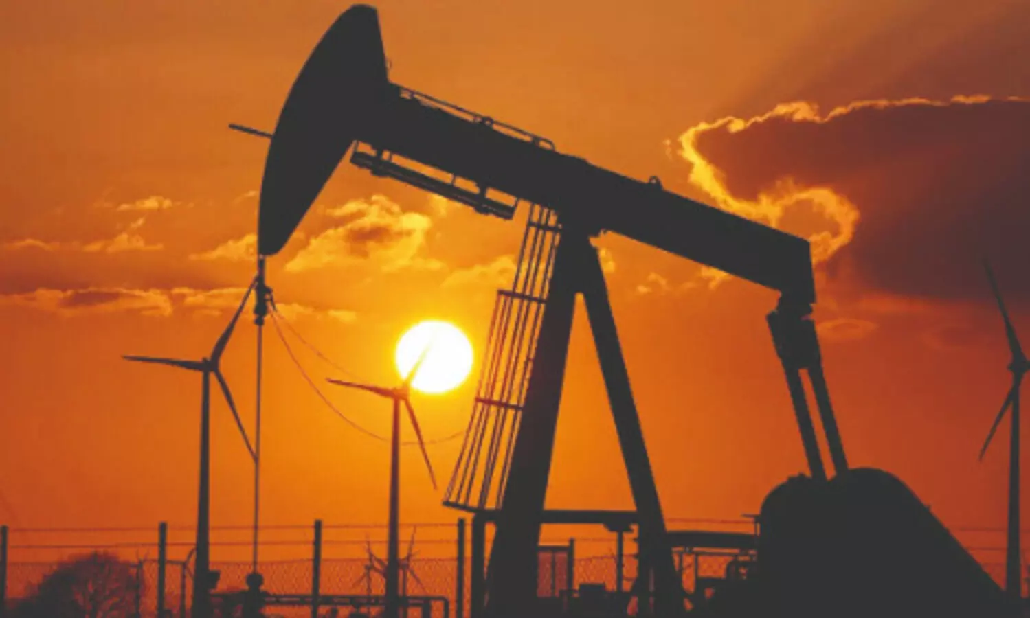 Sinopec’s 2024 net profit plunges 16.8% due to falling oil prices, NEVs