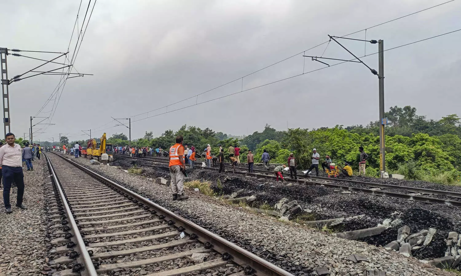 Train services resumes on Cuttack-Nergundi rail section in Odisha