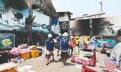 Aid groups scramble to povide shelter and care in Myanmar Aid groups scramble to povide shelter and care in Myanmar