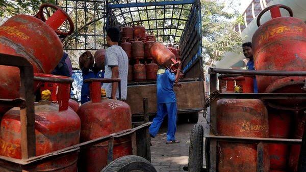 Cooking gas to become expensive by Rs 50 per cylinder