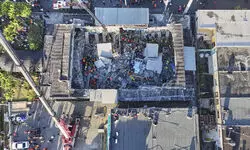 Roof collapse at Dominican club kills at least 113 as officials scramble to identify victims