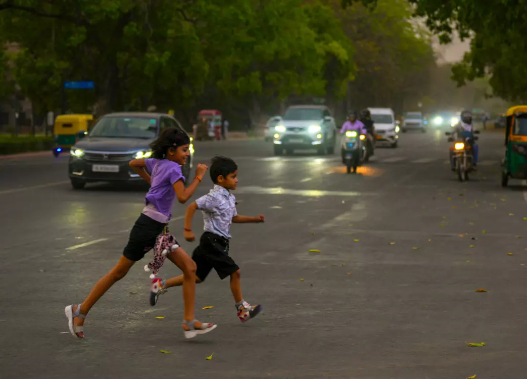 Cloudy sky, light drizzle bring relief to Delhiites amid heatwave