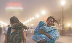 Dust storm batters Delhi-NCR; one dead, flights disrupted, trees uprooted