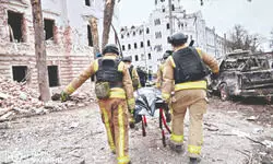 More than 30 people dead, 84 hurt in Russian missile attack