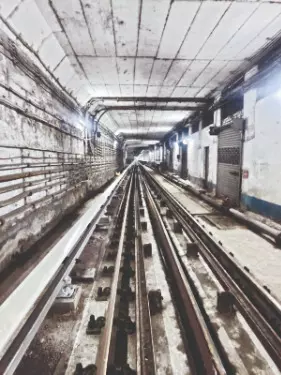 Kolkata Metro’s oldest tunnel set for major overhaul after 40 years Kolkata Metro’s oldest tunnel set for major overhaul after 40 years