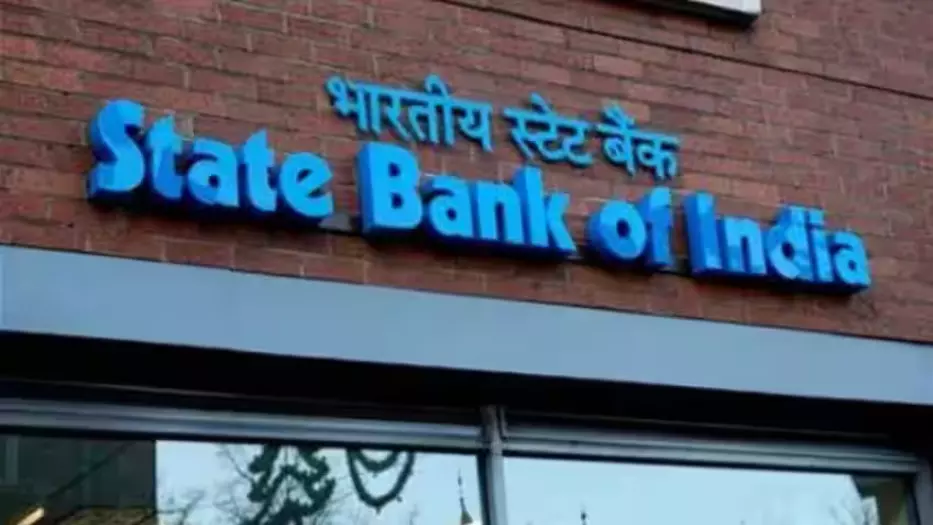 SBI cuts FD rates, reintroduces Amrit Vrishti scheme SBI cuts FD rates, reintroduces Amrit Vrishti scheme