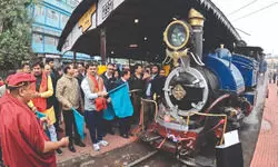 Darjeeling Railway Station to   be restored to its past glory