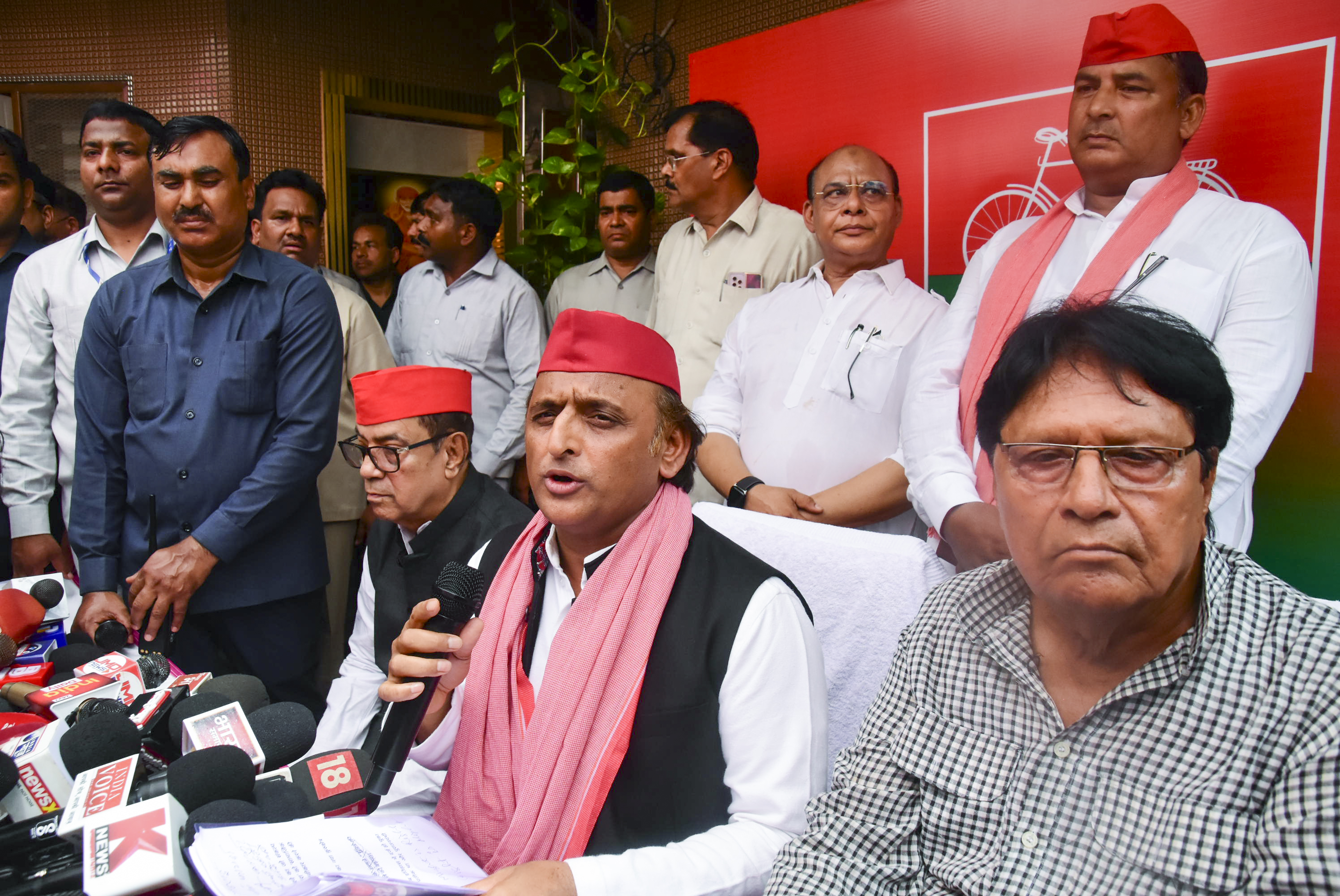 Akhilesh Yadav slams BJP over Agra violence, alleges attack on Constitution and PDA community