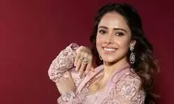 Insiders Sonakshi Sinha and Shraddha Kapoor have a much easier time getting work: Nushrratt Bharuccha Insiders Sonakshi Sinha and Shraddha Kapoor have a much easier time getting work: Nushrratt Bharuccha
