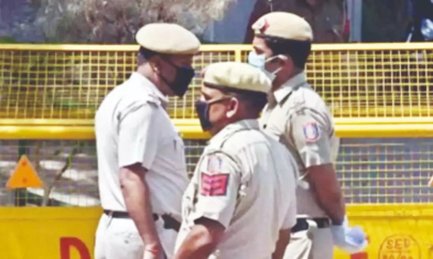 Violent brawl over ‘bidi’ leaves 1 dead