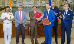 Power projection: India inks Rs 63,000 crore deal with France to buy 26 Rafale fighter jets for Navy Power projection: India inks Rs 63,000 crore deal with France to buy 26 Rafale fighter jets for Navy