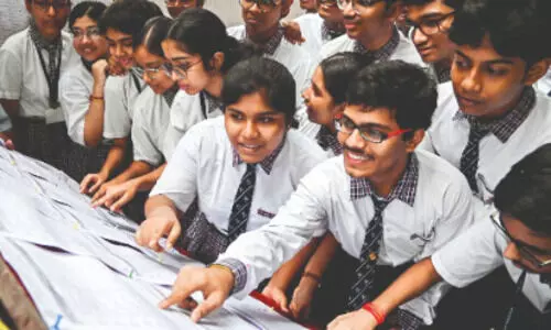 Girls outshine boys in ICSE & ISC exams, CM congratulates
