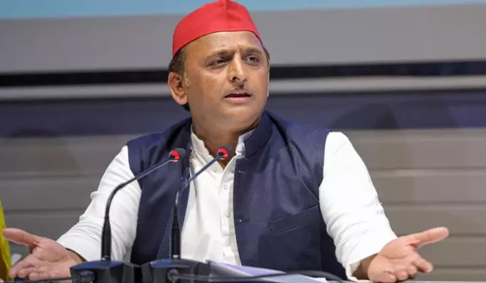 BJP always anti-Dalit, its supporters threatening SP leaders: Akhilesh Yadav