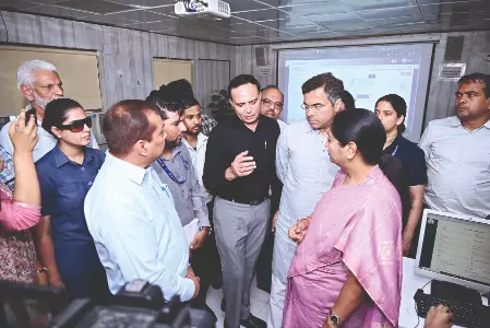 CM reviews water infra, pledges overhaul of 30-year-old systems CM reviews water infra, pledges overhaul of 30-year-old systems