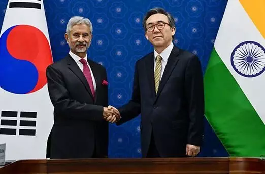 Jaishankar thanks S Korean counterpart for support after Pahalgam attack, underlines need to combat terrorism Jaishankar thanks S Korean counterpart for support after Pahalgam attack, underlines need to combat terrorism