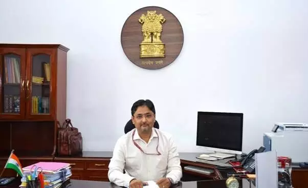 Arvind Shrivastava takes charge as Revenue Secretary