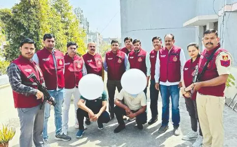 Int’l luxury car theft syndicate busted; 8 held Int’l luxury car theft syndicate busted; 8 held