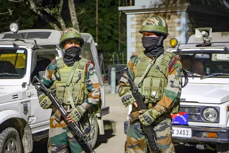 Businesses, educational institutions in Manipur to remain shut today as Meiteis, Kuki-Zomi bodies call for bandh Businesses, educational institutions in Manipur to remain shut today as Meiteis, Kuki-Zomi bodies call for bandh