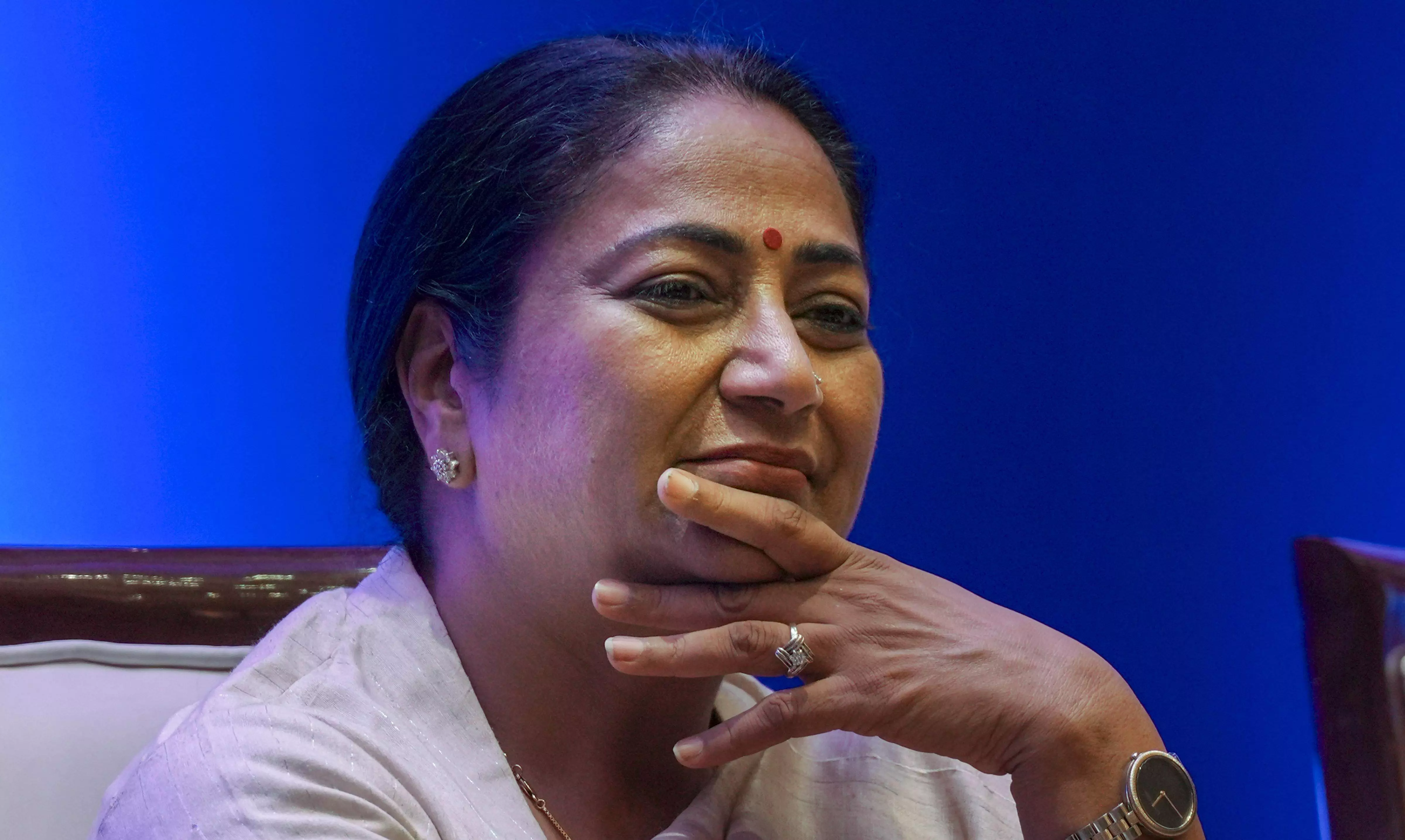 Faceless GST system needed; Rs 80,000 cr GST dues must be resolved: Delhi CM Rekha Gupta Faceless GST system needed; Rs 80,000 cr GST dues must be resolved: Delhi CM Rekha Gupta