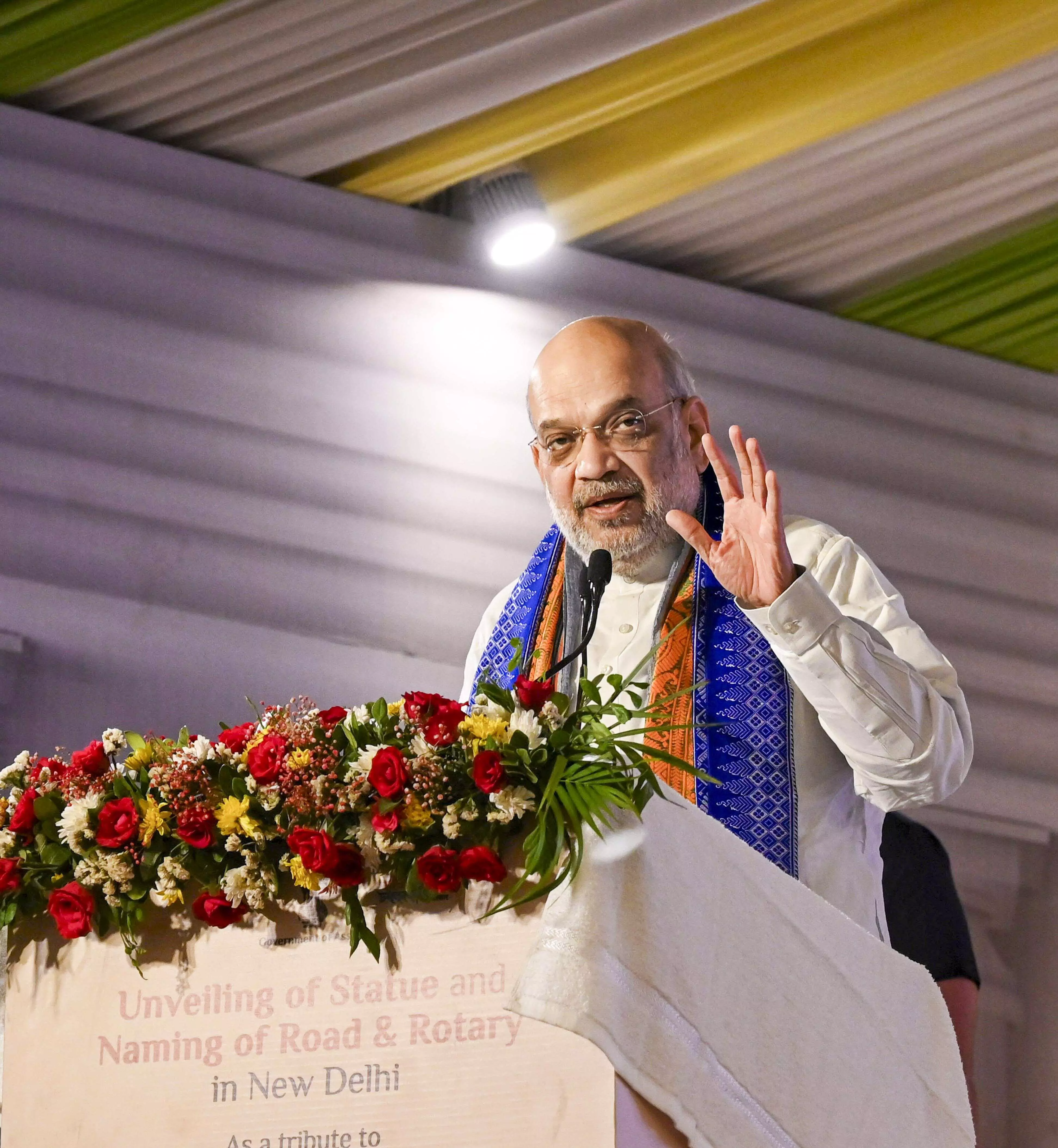 Amit Shah sets Rs 2 lakh cr export target for NCEL, reviews progress of 3 national coop bodies Amit Shah sets Rs 2 lakh cr export target for NCEL, reviews progress of 3 national coop bodies