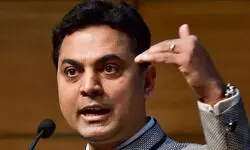 Govt abruptly terminates IMF ED Subramanians services 6 months ahead of tenure Govt abruptly terminates IMF ED Subramanians services 6 months ahead of tenure