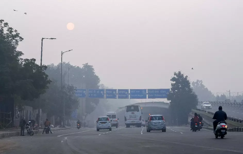 Delhi min temp 24 deg Celsius; rain likely Delhi min temp 24 deg Celsius; rain likely