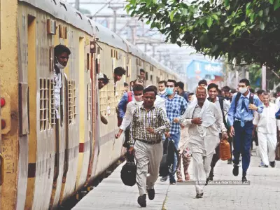 ‘Nearly 31 trains delayed daily due to road traffic at level crossings’ ‘Nearly 31 trains delayed daily due to road traffic at level crossings’