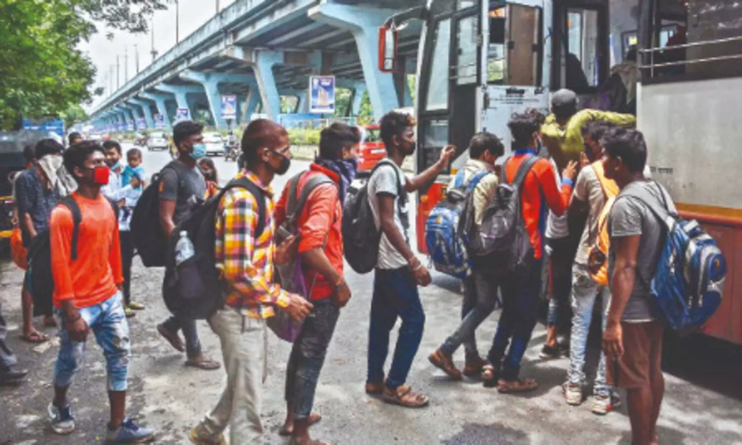 Harishchandrapur migrant workers ‘harassed’ by local police in Jaipur