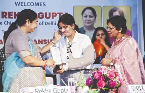 CM backs NCW drive to resolve over 1,500 women’s complaints CM backs NCW drive to resolve over 1,500 women’s complaints