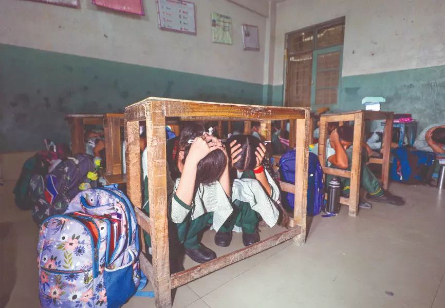 Bengal gears up for nationwide drill; focus on ‘strategic zones, emergency readiness’ Bengal gears up for nationwide drill; focus on ‘strategic zones, emergency readiness’